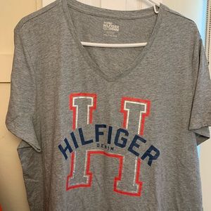 Tommy Hilfiger V-Neck Shirt